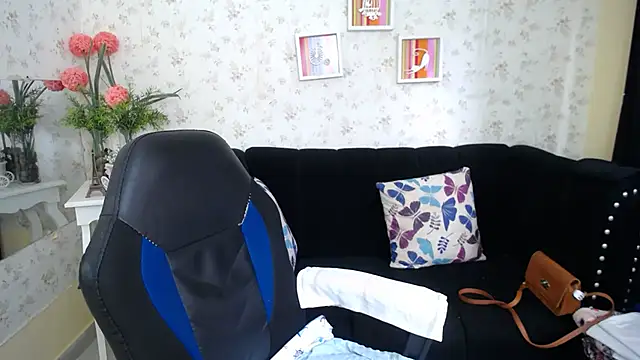 mature martina online show from 02.09.25