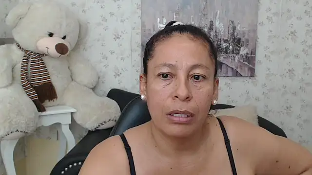mature martina online show from 04.30.26