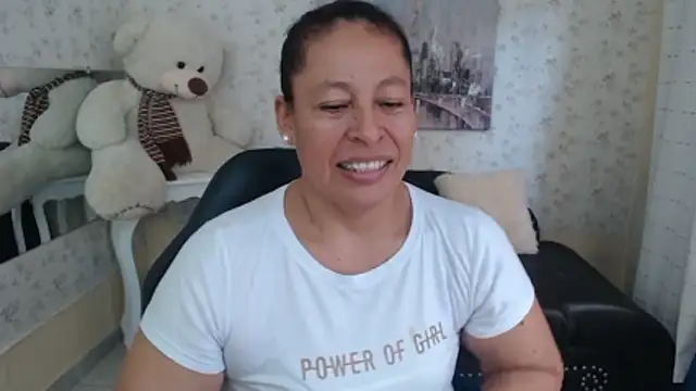 mature martina online show from 05.06.26
