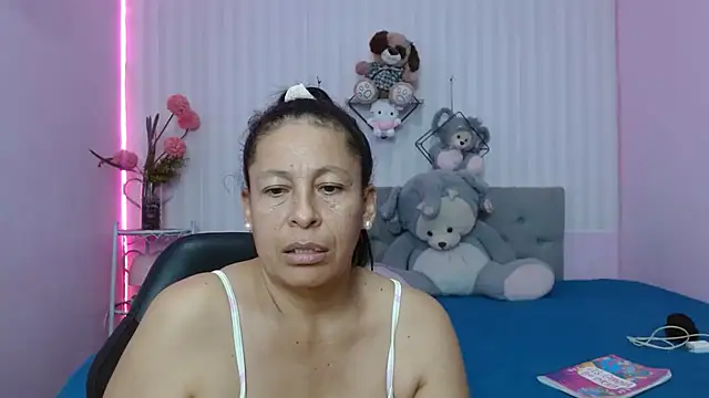 mature martina online show from 05.24.26