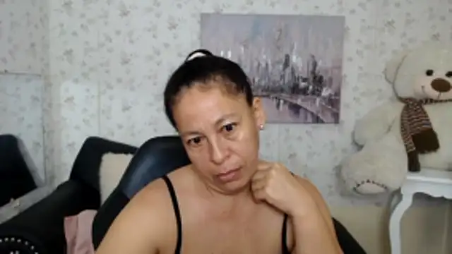 mature martina online show from 05.26.26