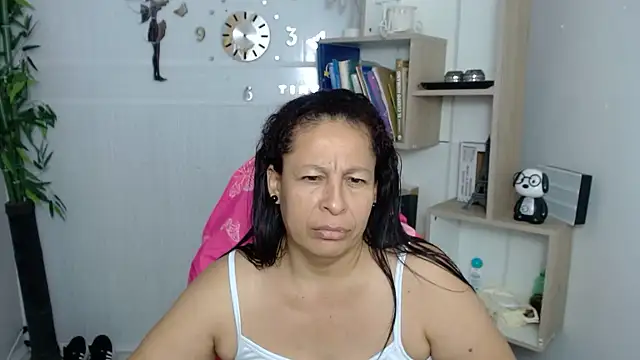 mature martina online show from 07.09.26