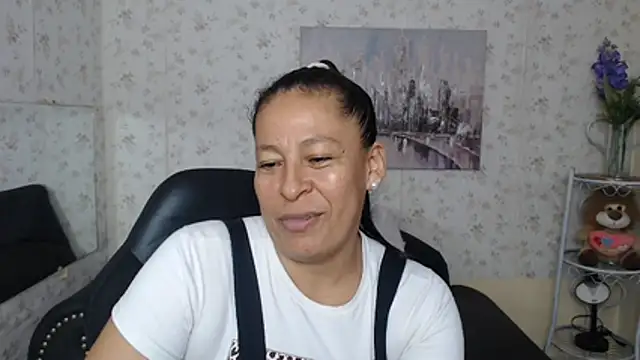 mature martina online show from 07.11.26