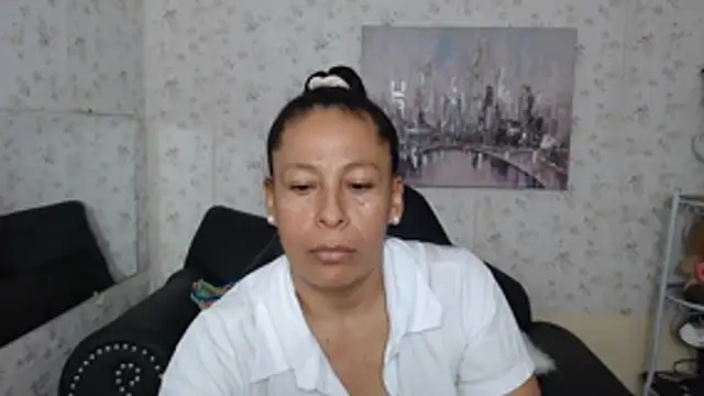 mature martina online show from 07.14.26