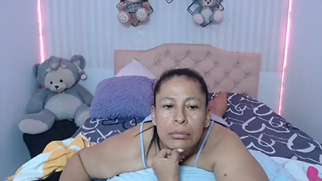 mature martina online show from 07.30.26