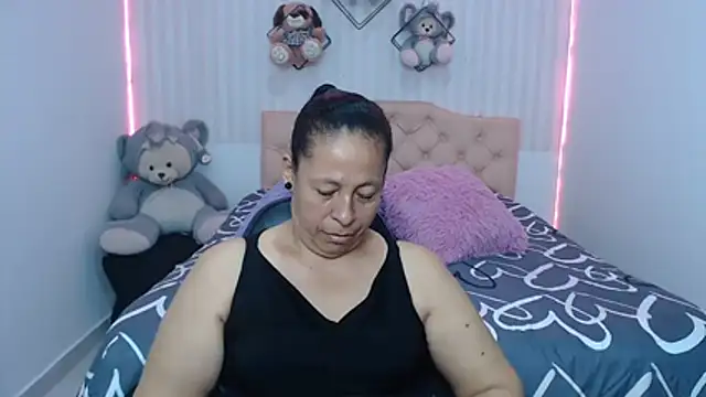 mature martina online show from 07.30.26