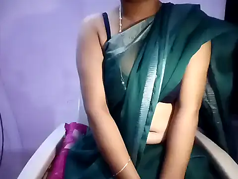 Snapshot of swapna_telugu chatting on 01.11.26 swapna telugu online show from 01.11.26