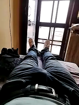 Snapshot of Gurjjerlund chatting on 03.10.25 Gurjjerlund online show from 03.10.25