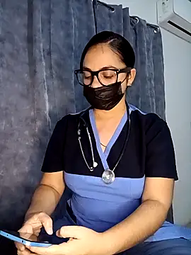 MEGAN X0XX online show from 12.18.25