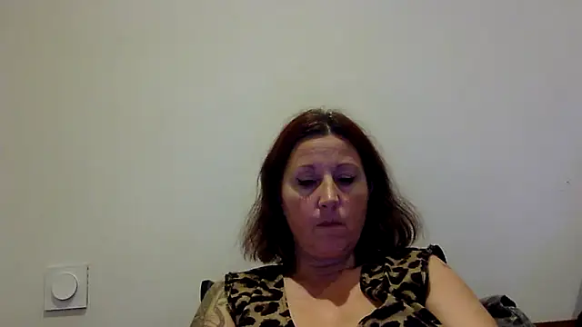 feline27 online show from 10.17.25