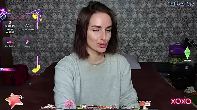 xx adrihanna xx online show from 10.10.25