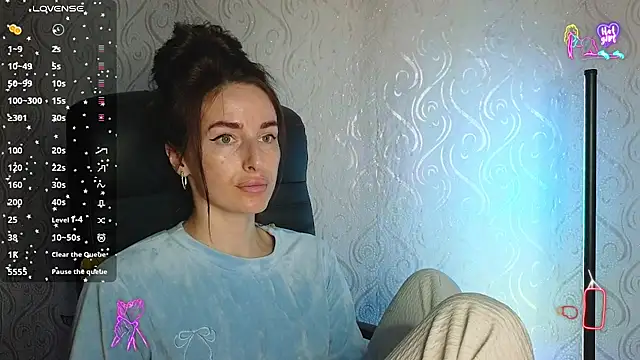 Snapshot of xx_adrihanna_xx chatting on 05.26.26 xx adrihanna xx online show from 05.26.26