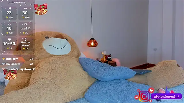 Snapshot of AbbieEdmond chatting on 12.24.24 AbbieEdmond online show from 12.24.24