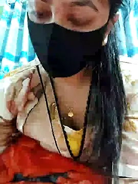 Snapshot of Sima--Roy chatting on 12.09.24 Sima--Roy online show from 12.09.24