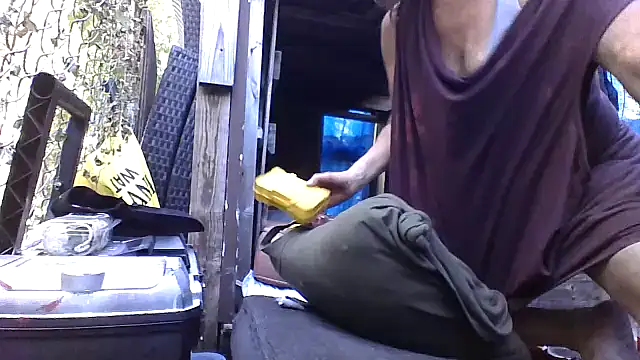 Snapshot of spundarella420 chatting on 09.24.25 spundarella420 online show from 09.24.25