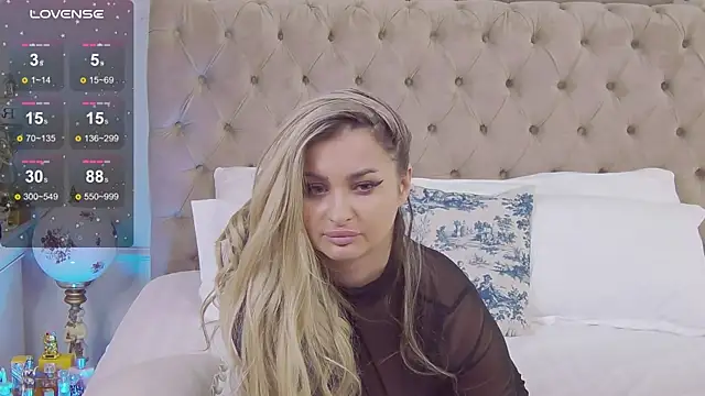 Denisse Perry online show from 02.20.25