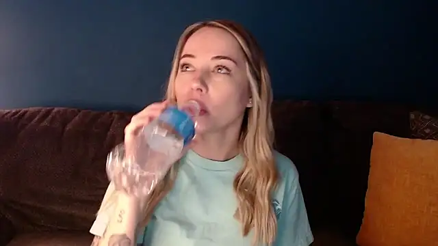 Snapshot of yourbabyface chatting on 03.22.26 yourbabyface online show from 03.22.26