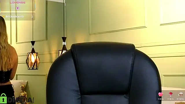 Snapshot of kataliina__ chatting on 12.02.25 kataliina online show from 12.02.25