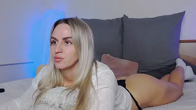 SofiJames online show from 11.23.25