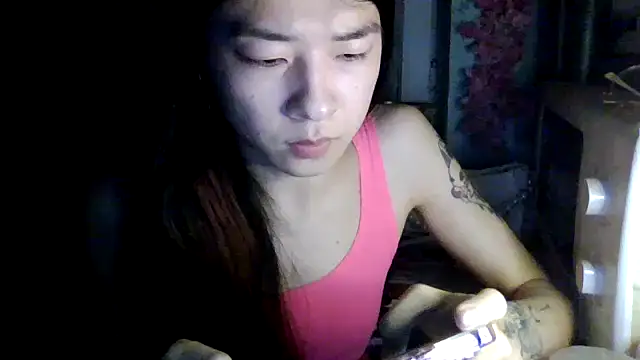 CarlyJoy online show from 02.03.26