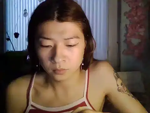 CarlyJoy online show from 07.12.26