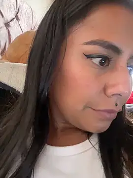 im amber online show from 02.24.25