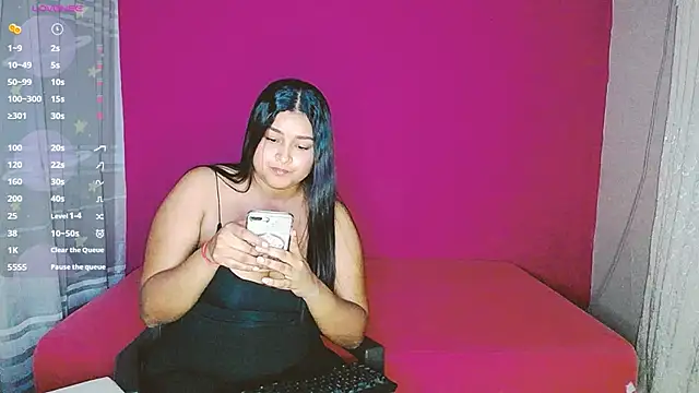 Snapshot of violeta_rous chatting on 03.01.25 violeta rous online show from 03.01.25