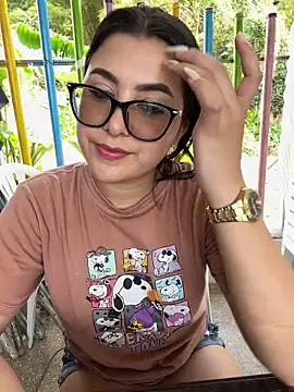 Snapshot of Natha_Fantasy chatting on 09.17.25 Natha Fantasy online show from 09.17.25