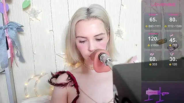 Kaya Devis online show from 01.11.26