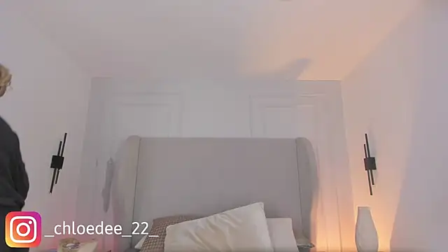 chloe d online show from 01.10.26