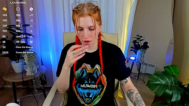 Mira  Blush online show from 02.23.25