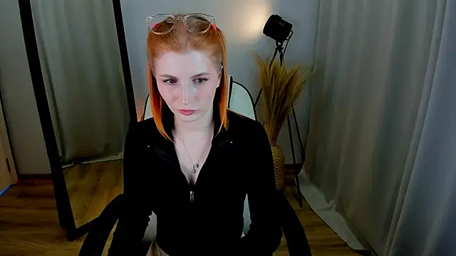 Mira  Blush online show from 03.08.25