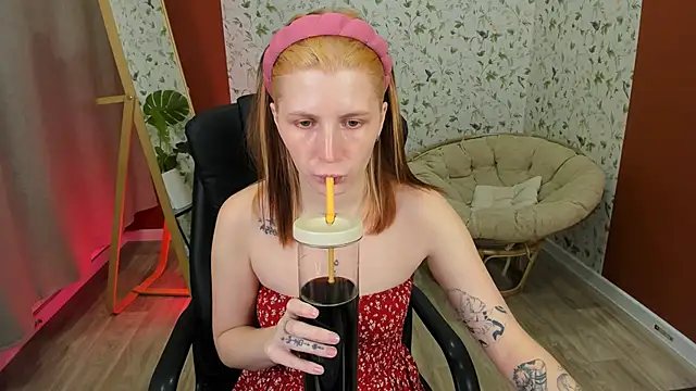 Mira  Blush online show from 11.29.25