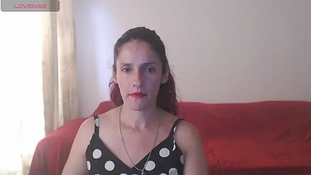 Snapshot of catalina_duran1 chatting on 09.29.25 catalina duran1 online show from 09.29.25