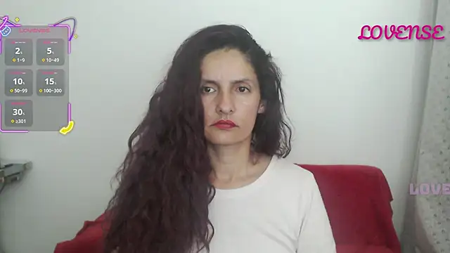 Snapshot of catalina_duran1 chatting on 11.26.25 catalina duran1 online show from 11.26.25