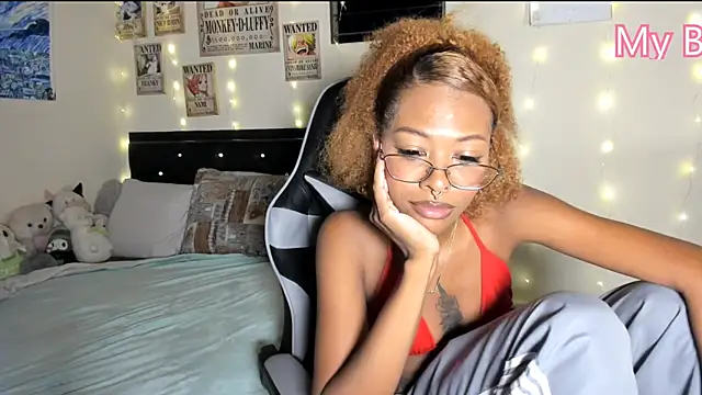 Snapshot of Cristal_Jonas@xh chatting on 01.25.25 Cristal Jonasxh online show from 01.25.25