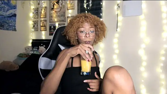 Snapshot of Cristal_Jonas@xh chatting on 02.03.25 Cristal Jonasxh online show from 02.03.25