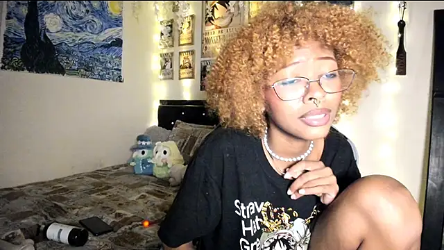 Snapshot of Cristal_Jonas@xh chatting on 02.06.25 Cristal Jonasxh online show from 02.06.25