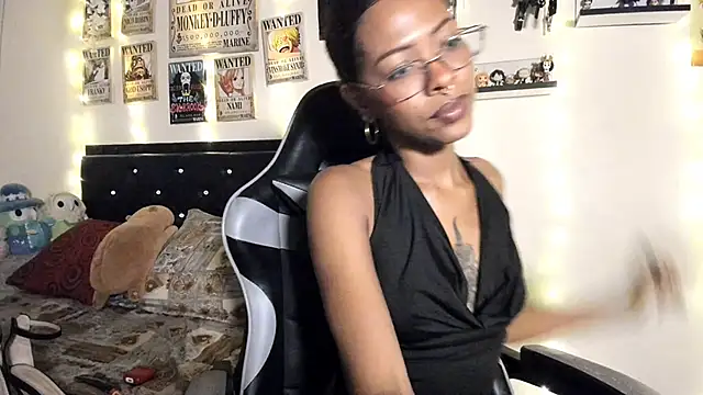 Snapshot of Cristal_Jonas@xh chatting on 09.22.25 Cristal Jonasxh online show from 09.22.25