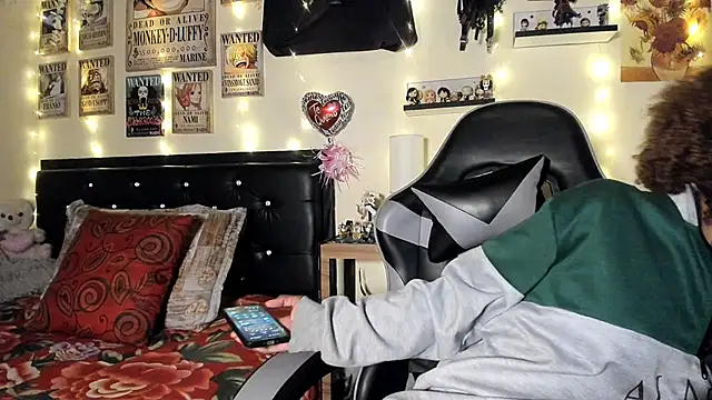 Snapshot of Cristal_Jonas@xh chatting on 09.29.25 Cristal Jonasxh online show from 09.29.25