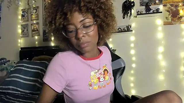 Snapshot of Cristal_Jonas@xh chatting on 10.11.25 Cristal Jonasxh online show from 10.11.25