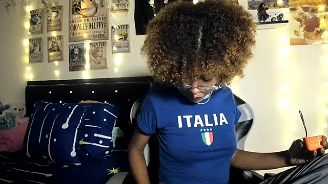 Snapshot of Cristal_Jonas@xh chatting on 10.17.25 Cristal Jonasxh online show from 10.17.25