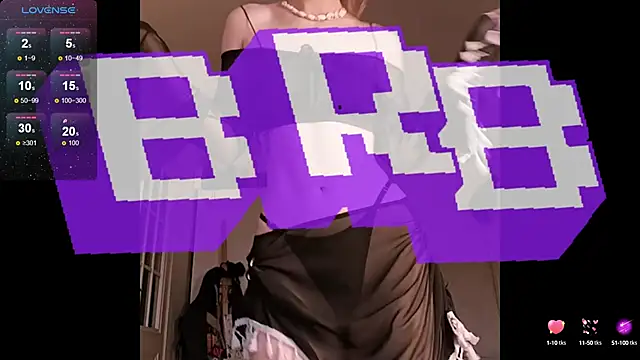 Snapshot of Sunny_Mouse_ chatting on 12.26.24 Sunny Mouse online show from 12.26.24