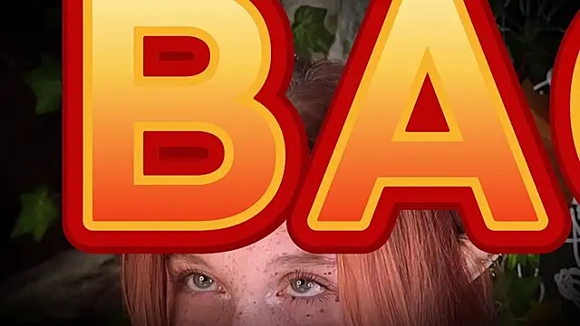 Snapshot of Sunny_Mouse_ chatting on 12.05.25 Sunny Mouse online show from 12.05.25