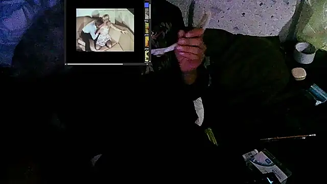 Snapshot of Boneart chatting on 07.03.26 Boneart online show from 07.03.26