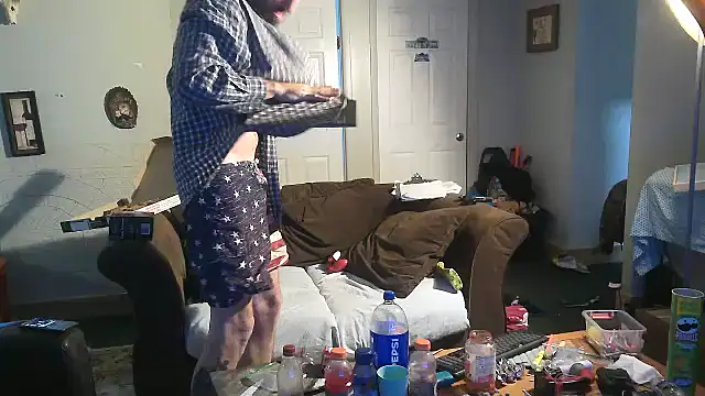 Snapshot of Bi_curious86 chatting on 02.08.26 Bi curious86 online show from 02.08.26