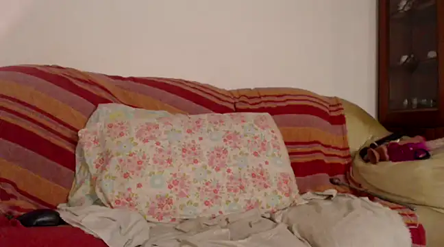 Karendolly  8 online show from 03.08.25