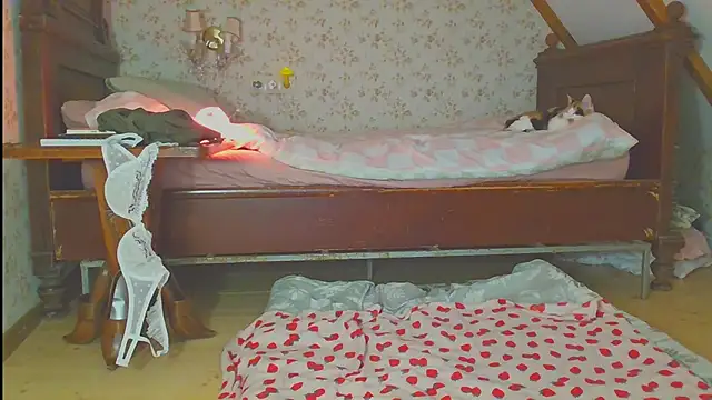 Snapshot of RubyLynxx chatting on 12.07.24 RubyLynxx online show from 12.07.24