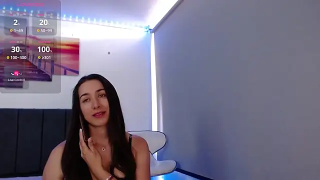 Snapshot of Daniela-hot chatting on 01.30.25 Daniela-hot online show from 01.30.25