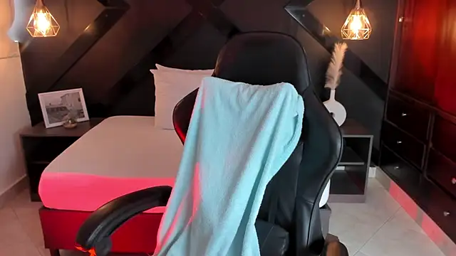 Snapshot of dark_gotica chatting on 03.14.25 dark gotica online show from 03.14.25